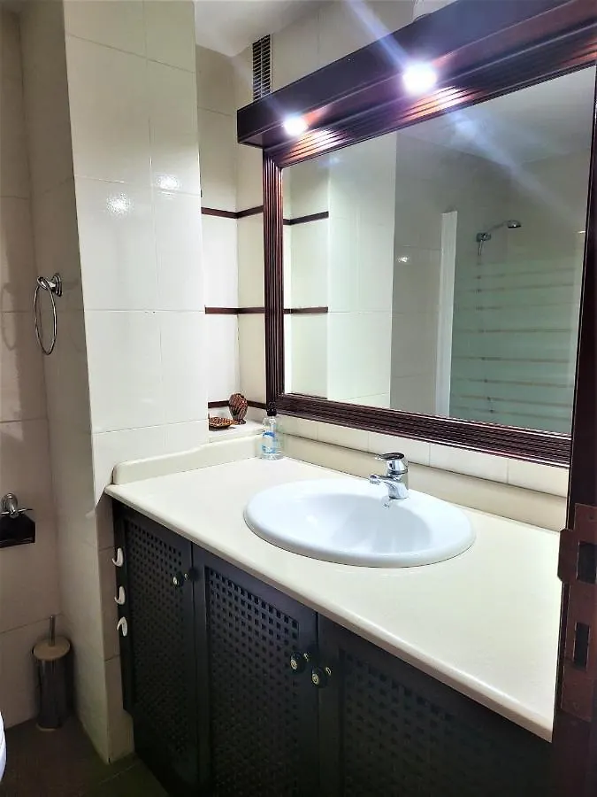 2 Bedrooms Sea View Apartament 100 Meters From Ocean ロスクリスティアーノス スペイン